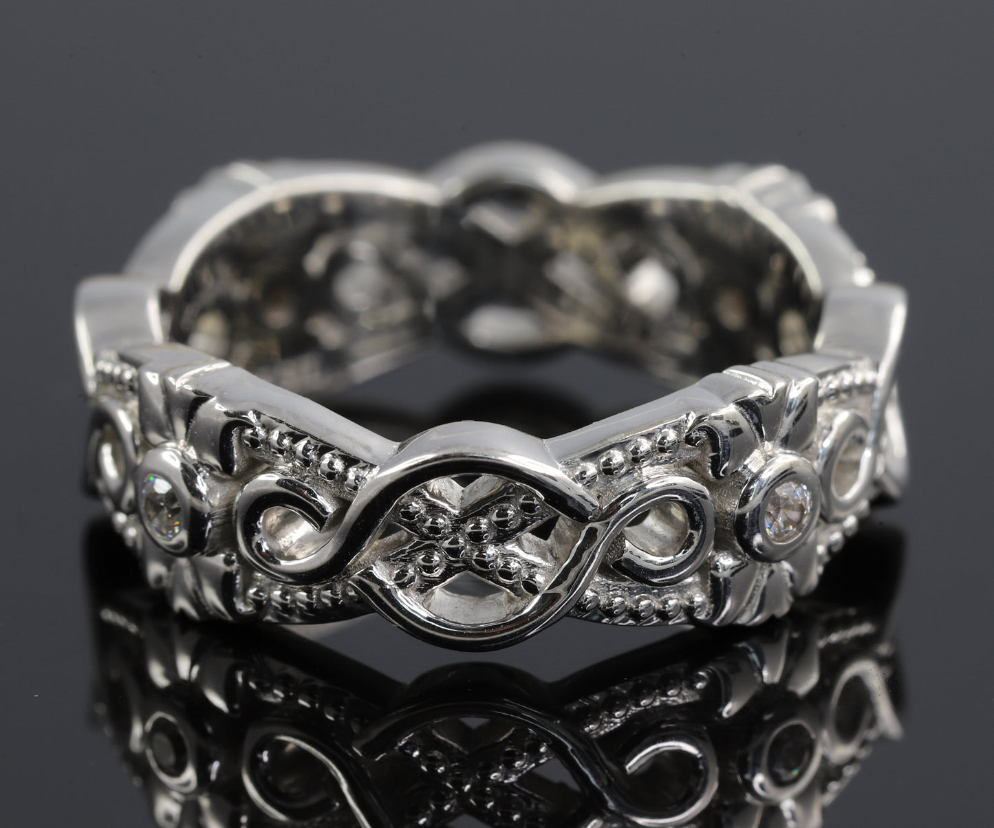 Vintage Art Deco Round Cut Moissanite Eternity Band