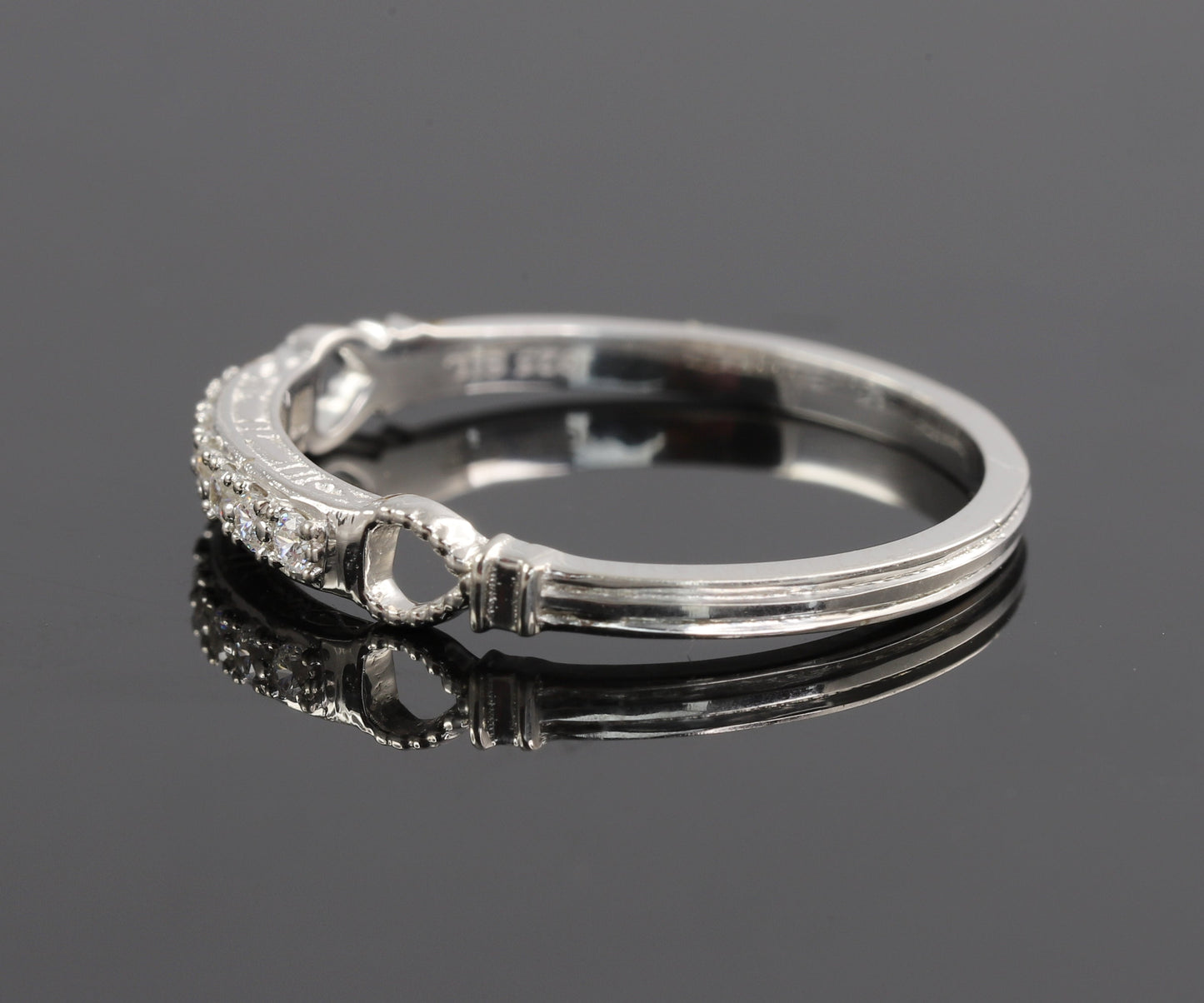 Vintage Filigree Round Cut Moissanite Band