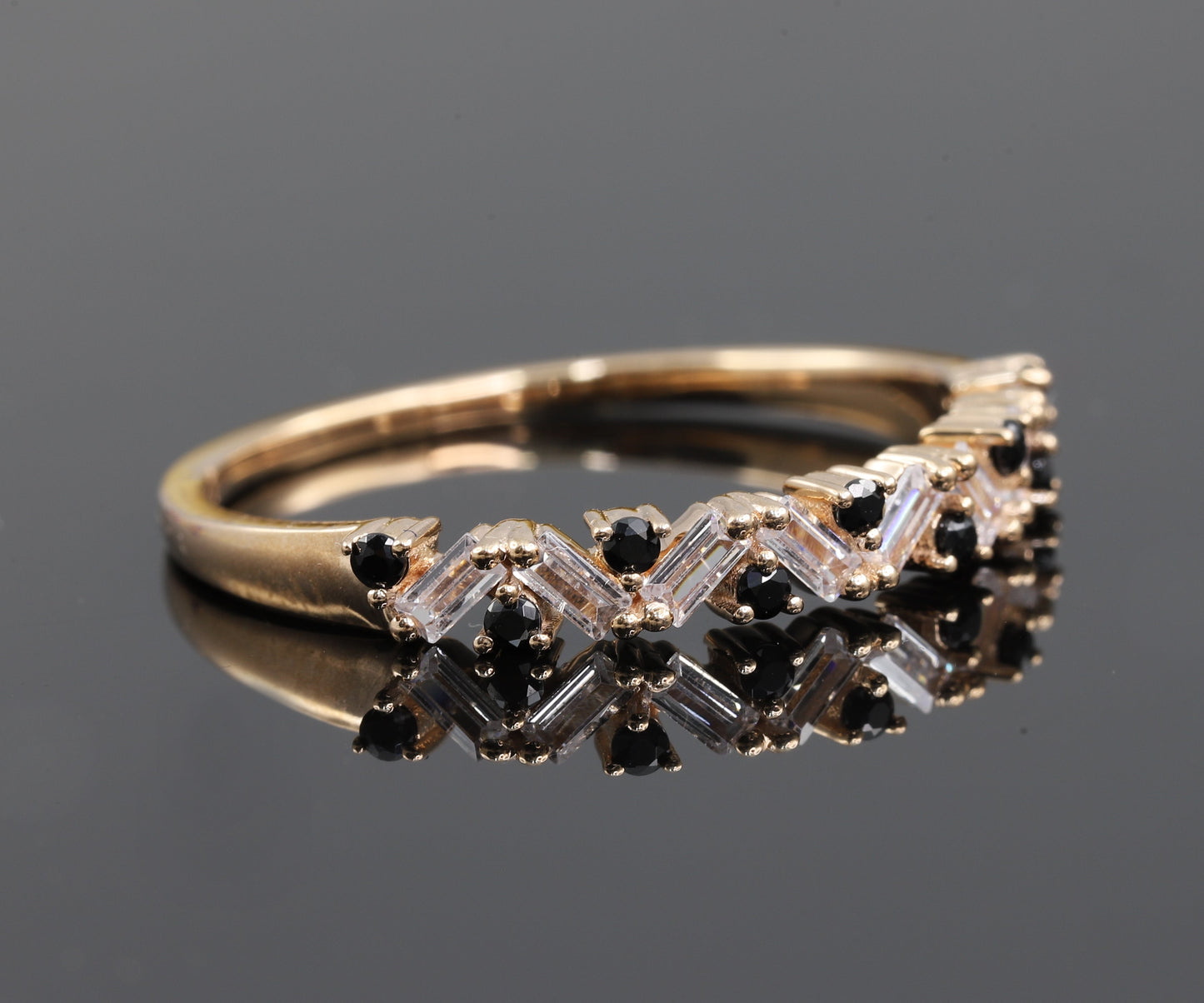 Vintage Half Eternity Alternating Moissanite Diamond Band
