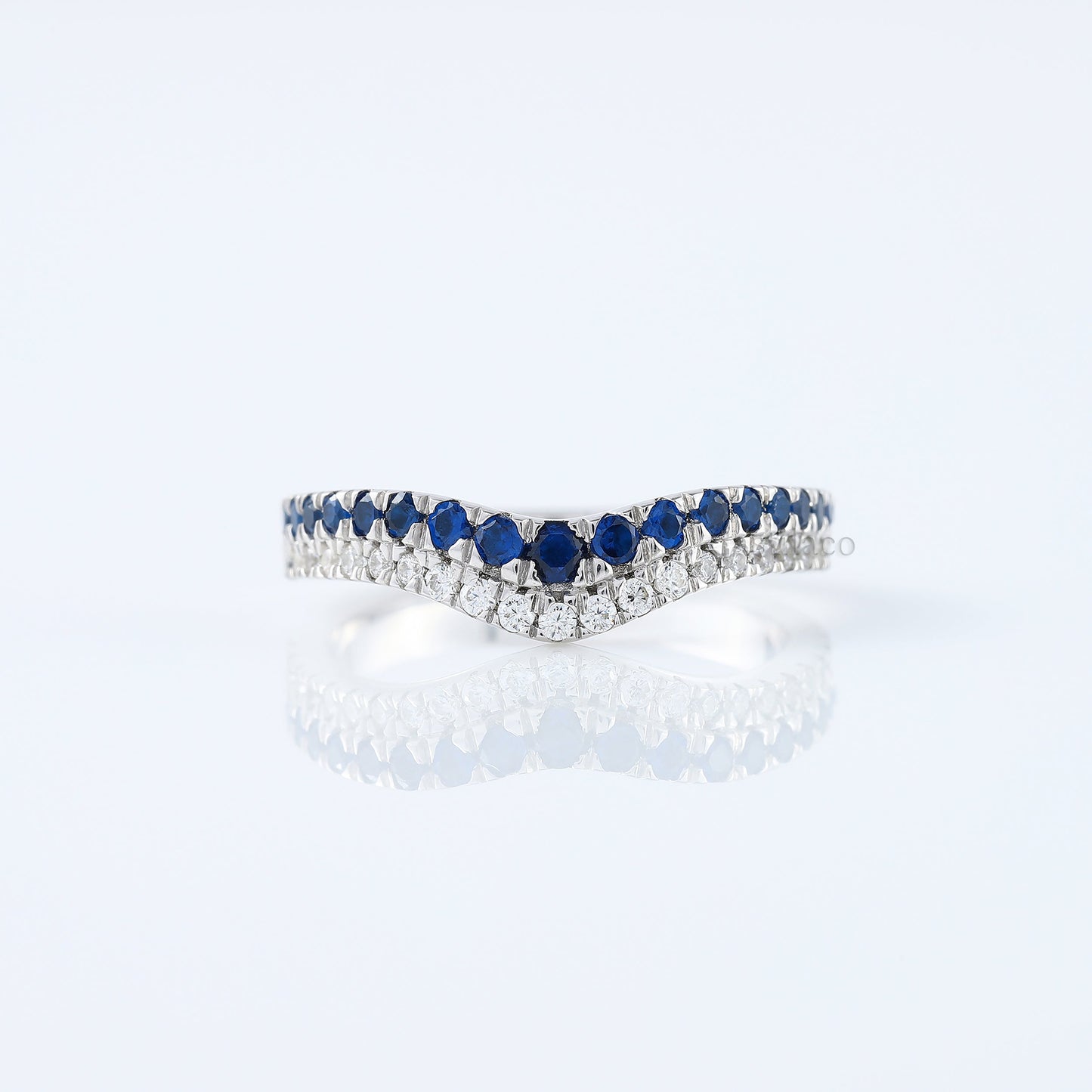 Curved Round and Sapphire Diamond Wedding Band