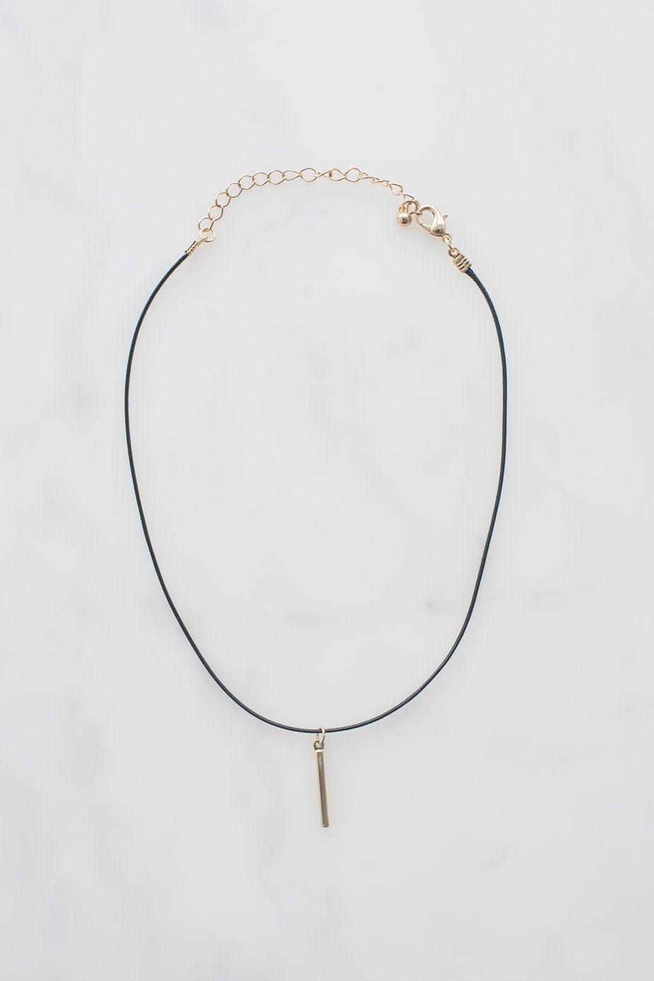 Choker with Gold Pendant by dav store